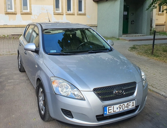 Kia Ceed cena 15500 przebieg: 158800, rok produkcji 2008 z Łódź małe 106